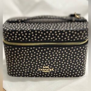 NWT Coach Cosmetic Case With Spot Print CCF44 Gold/Black Multi